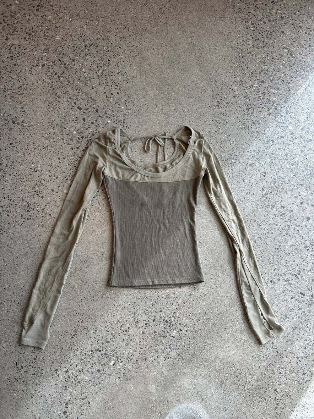 Joah Brown Women’s XS/S Sage Green Ribbed Long Sleeve Top Open Back Tie